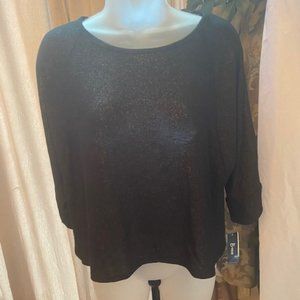 B. Wear Black and gold women's shirt, with transparent back(NEW)